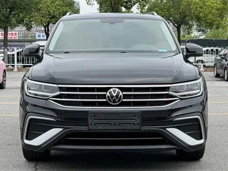 2022 Volkswagen Tiguan L II Рестайлинг (China Market), чёрный, 2900000 рублей, вид 2
