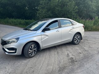 2024 Lada (ВАЗ) Vesta I Рестайлинг (NG), серебристый, 1500000 рублей, вид 4