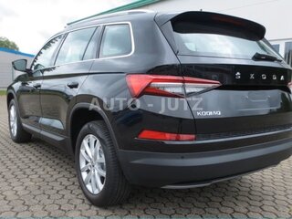 2022 Skoda Kodiaq I Рестайлинг, красный, 3290000 рублей, вид 3