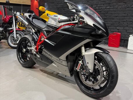 2013 Ducati 848, серебристый, 565000 рублей, вид 3