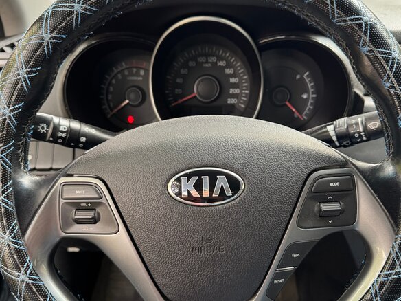2015 Kia Rio III Рестайлинг, голубой, 899000 рублей - вид 4