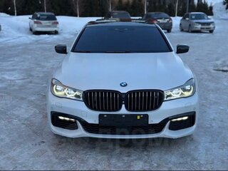 2015 BMW 7 серии Long 750Li xDrive VI (G11/G12), белый, 4000000 рублей, вид 2