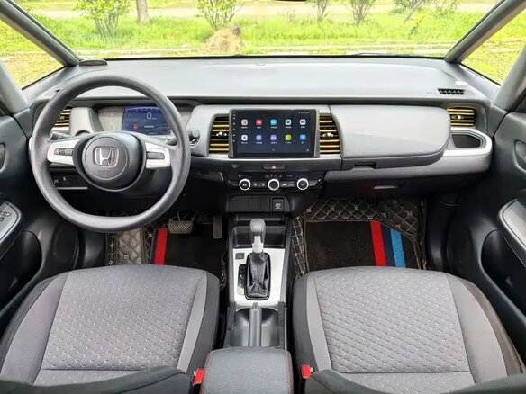 2022 Honda Fit IV, белый - вид 6