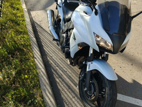 2011 Honda CBF 1000, белый, 510000 рублей, вид 4