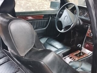 1989 Mercedes-Benz W124 250, чёрный, 350000 рублей, вид 2