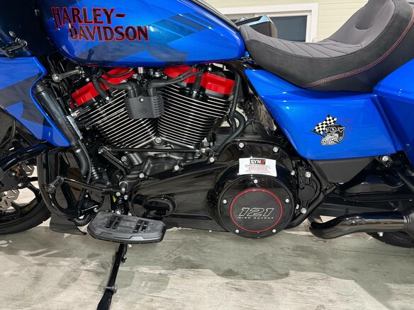 2026 Harley-Davidson CVO Road Glide, синий - вид 12