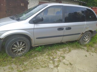 2001 Dodge Caravan 3-speed IV, серебристый, 150000 рублей, вид 3