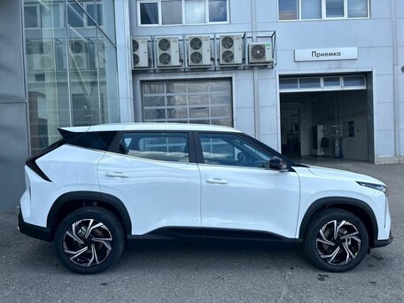 2026 Geely Cityray, белый, 3204990 рублей, вид 4