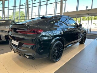 2026 BMW X6 40i III (G06) Рестайлинг, чёрный, 16690000 рублей, вид 5