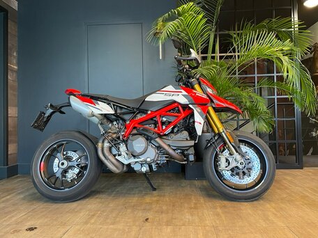 2022 Ducati Hypermotard, красный, 1350000 рублей, вид 1