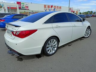 2010 Hyundai Sonata VI (YF), белый, 875000 рублей, вид 3