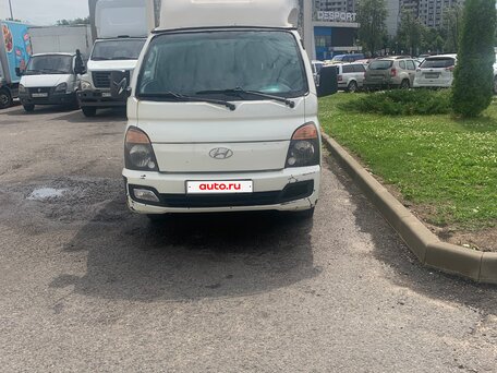 2013 Hyundai Porter II, белый, 680000 рублей, вид 2