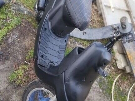 1999 Yamaha Jog, чёрный, 30000 рублей - вид 1