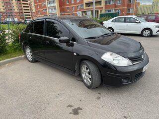 2011 Nissan Tiida I Рестайлинг, коричневый, 530000 рублей, вид 4