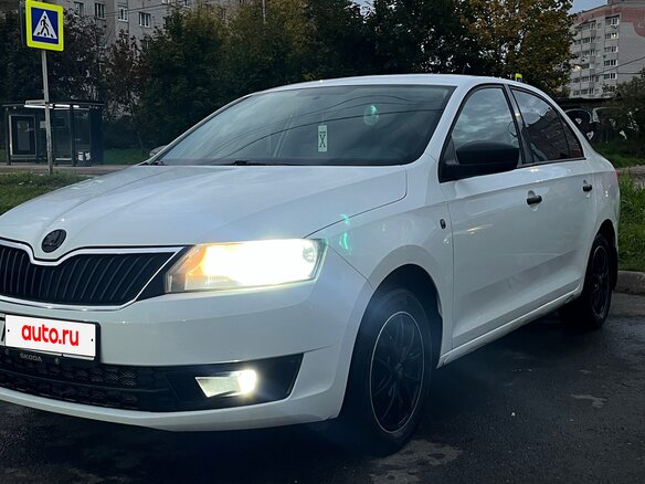2016 Skoda Rapid I, белый, 700000 рублей