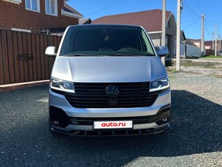 2011 Volkswagen Caravelle T5 Рестайлинг, серебристый, 2390000 рублей, вид 1