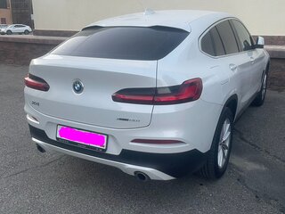 2020 BMW X4 20i II (G02), белый, 3900000 рублей, вид 3