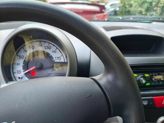 2010 Peugeot 107 I Рестайлинг, чёрный, 355000 рублей, вид 5