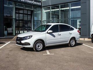 2026 Lada (ВАЗ) Granta I Рестайлинг, белый, 1098000 рублей, вид 4