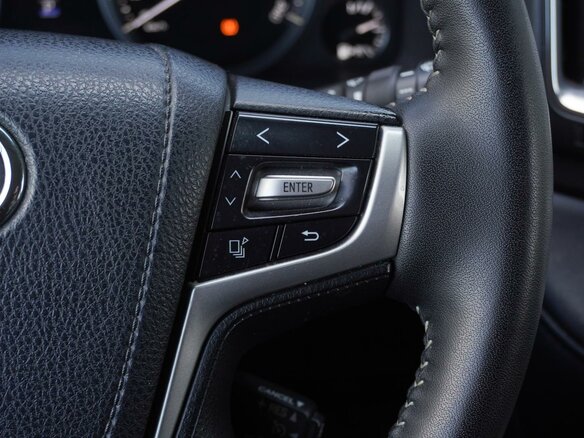 2015 Toyota Land Cruiser 200 Series Рестайлинг 2, чёрный, 5033000 рублей - вид 20