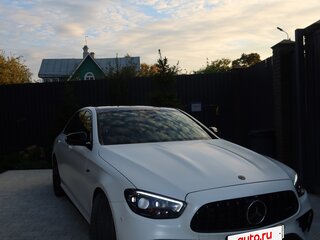 2023 Mercedes-Benz E-Класс AMG 53 AMG V (W213) Рестайлинг, белый, 8090000 рублей, вид 3