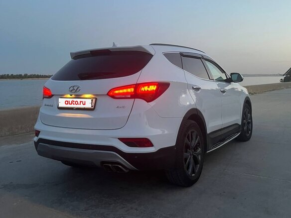 2016 Hyundai Santa Fe III Рестайлинг, белый, 1790000 рублей - вид 6