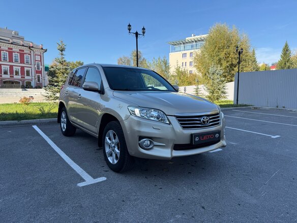 2011 Toyota RAV4 III (XA30) Рестайлинг, серый - вид 3
