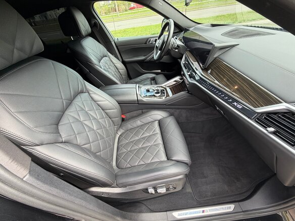 2023 BMW X6 40i III (G06) Рестайлинг, чёрный, 6400000 рублей - вид 15