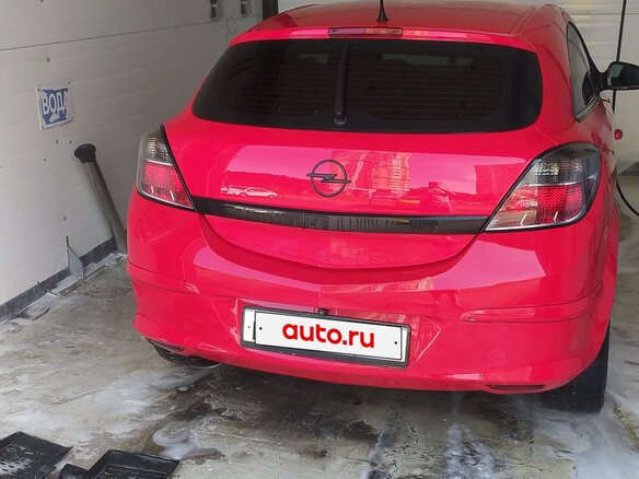 2009 Opel Astra GTC H Рестайлинг, красный, 450000 рублей - вид 5