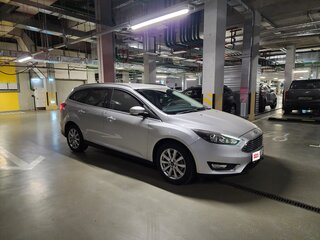 2019 Ford Focus III Рестайлинг, серебристый, 1990000 рублей, вид 3