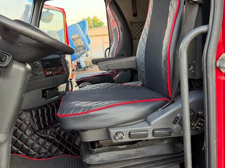 2008 Volvo FH, красный, 3150000 рублей, вид 3