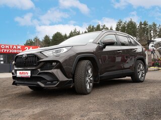 2021 Toyota RAV4 V (XA50), серый, 4500000 рублей, вид 1