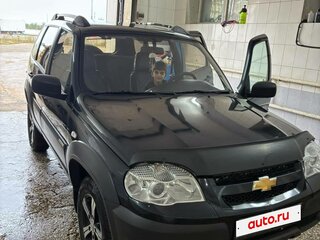 2012 Chevrolet Niva I Рестайлинг, зелёный, 420000 рублей, вид 1