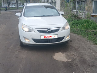 2012 Opel Astra J Рестайлинг, белый, 650000 рублей, вид 4