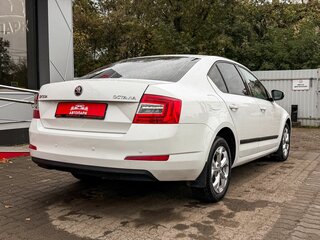 2014 Skoda Octavia III (A7), белый, 769000 рублей, вид 3