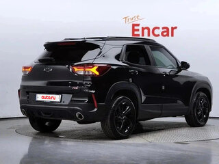 2022 Chevrolet TrailBlazer III, чёрный, 1490000 рублей, вид 3