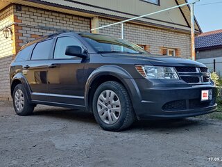 2018 Dodge Journey I Рестайлинг, серебристый, 950000 рублей, вид 3
