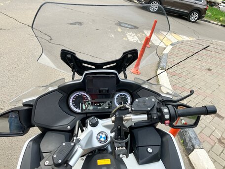 2017 BMW R 1200 RT, белый, 1799999 рублей, вид 4