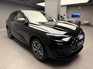 2026 Audi Q5 L III (GU), чёрный, 6450000 рублей, вид 3