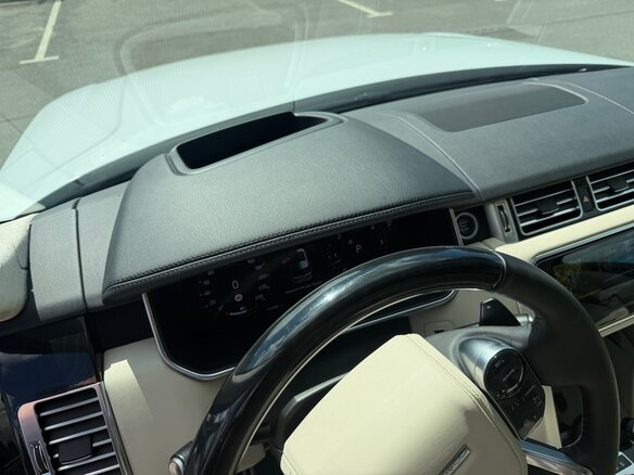 2019 Land Rover Range Rover IV Рестайлинг, белый, 6900000 рублей - вид 32
