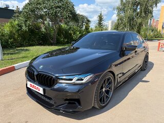 2017 BMW 5 серии 530d xDrive VII (G30/G31/G38), синий, 4500000 рублей, вид 1
