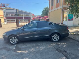 2010 Volkswagen Passat B6, серый, 880000 рублей, вид 3