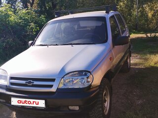 2007 Chevrolet Niva I, серебристый, 300000 рублей, вид 1