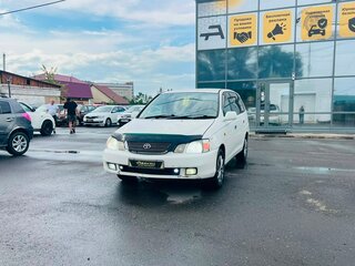 2002 Toyota Gaia, серый, 709000 рублей, вид 2