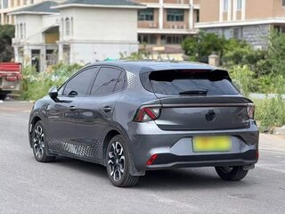 2026 MG 4 EV 42.8 kWh II, серый, 1790000 рублей, вид 4