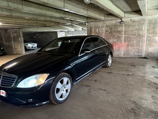 2007 Mercedes-Benz S-Класс 500 V (W221), чёрный, 1050000 рублей, вид 1