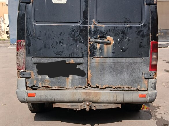 2000 Mercedes-Benz Sprinter Classic, чёрный, 350000 рублей - вид 1