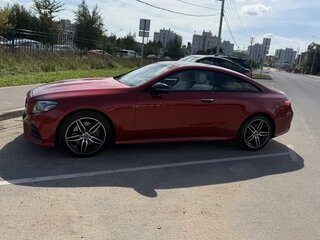 2018 Mercedes-Benz E-Класс 200 V (W213, S213, C238), красный, 3250000 рублей, вид 5