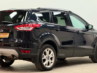 2013 Ford Kuga II, чёрный, 1079000 рублей, вид 4