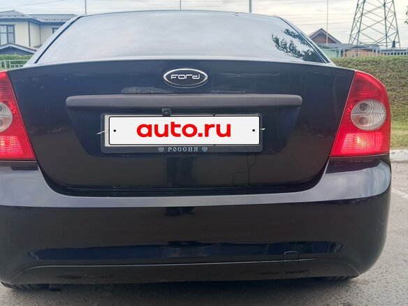 2009 Ford Focus II Рестайлинг, чёрный, 450000 рублей - вид 3